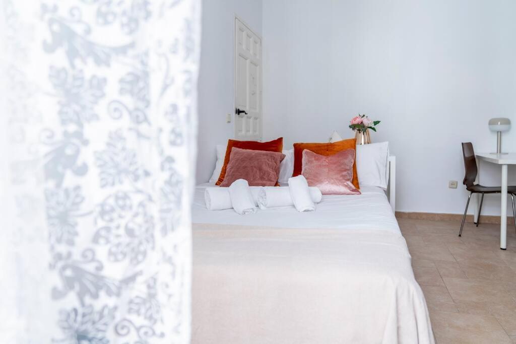 Flat For Groups 8 People In Gran Via-Cgrac4 Apartment Madrid Bagian luar foto